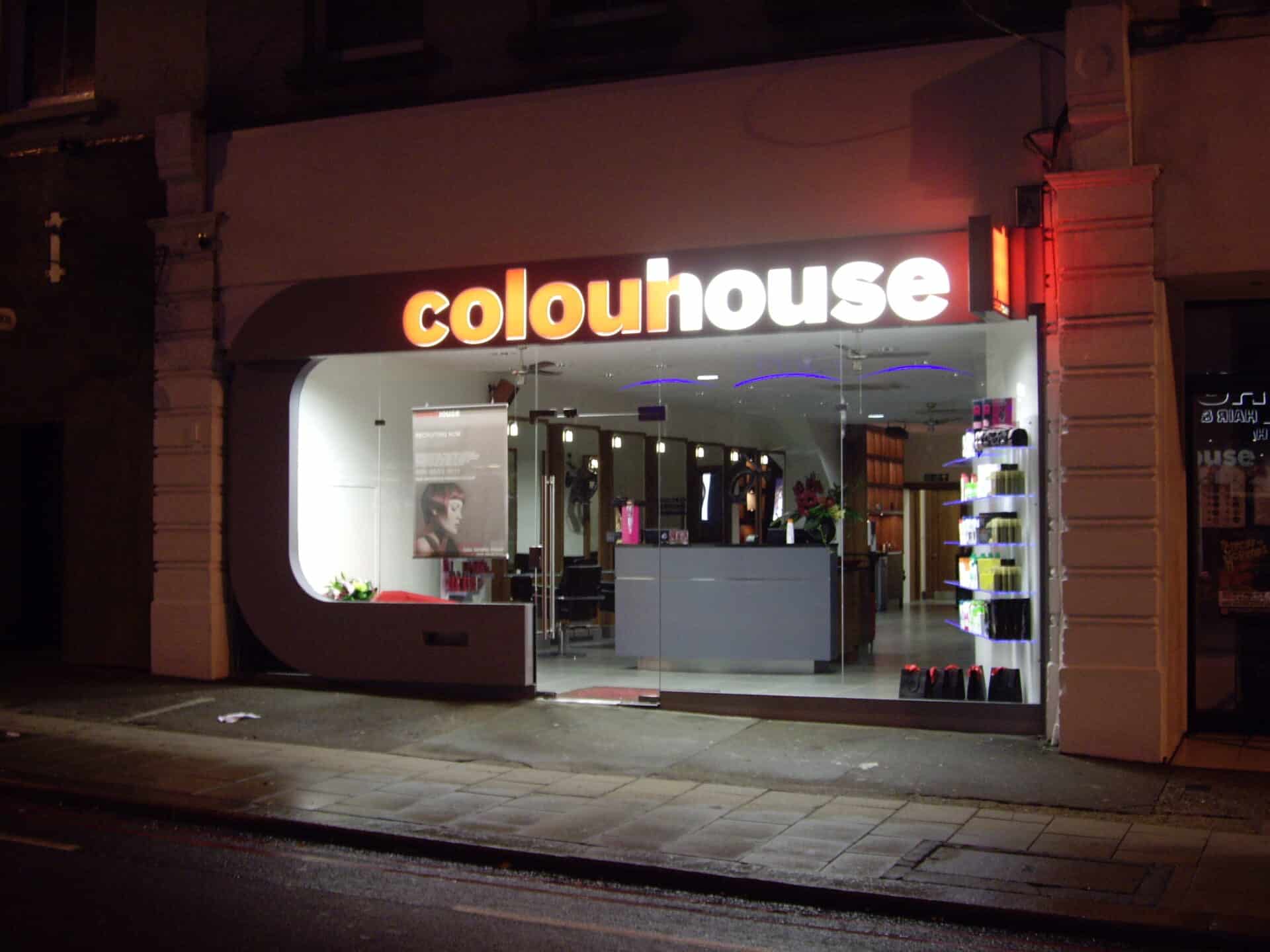 SHop front business signs that are illuminated